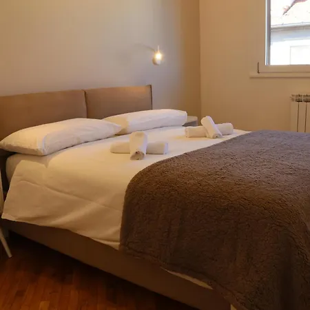 Bright, Comfortable Milanese Refuge شقة *