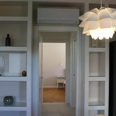 Bright, Comfortable Milanese Refuge Apartman *
